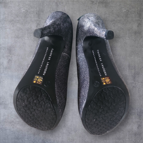 Chinese Laundry Silver Glitter Peep-Toe Heels - Picture 4 of 5